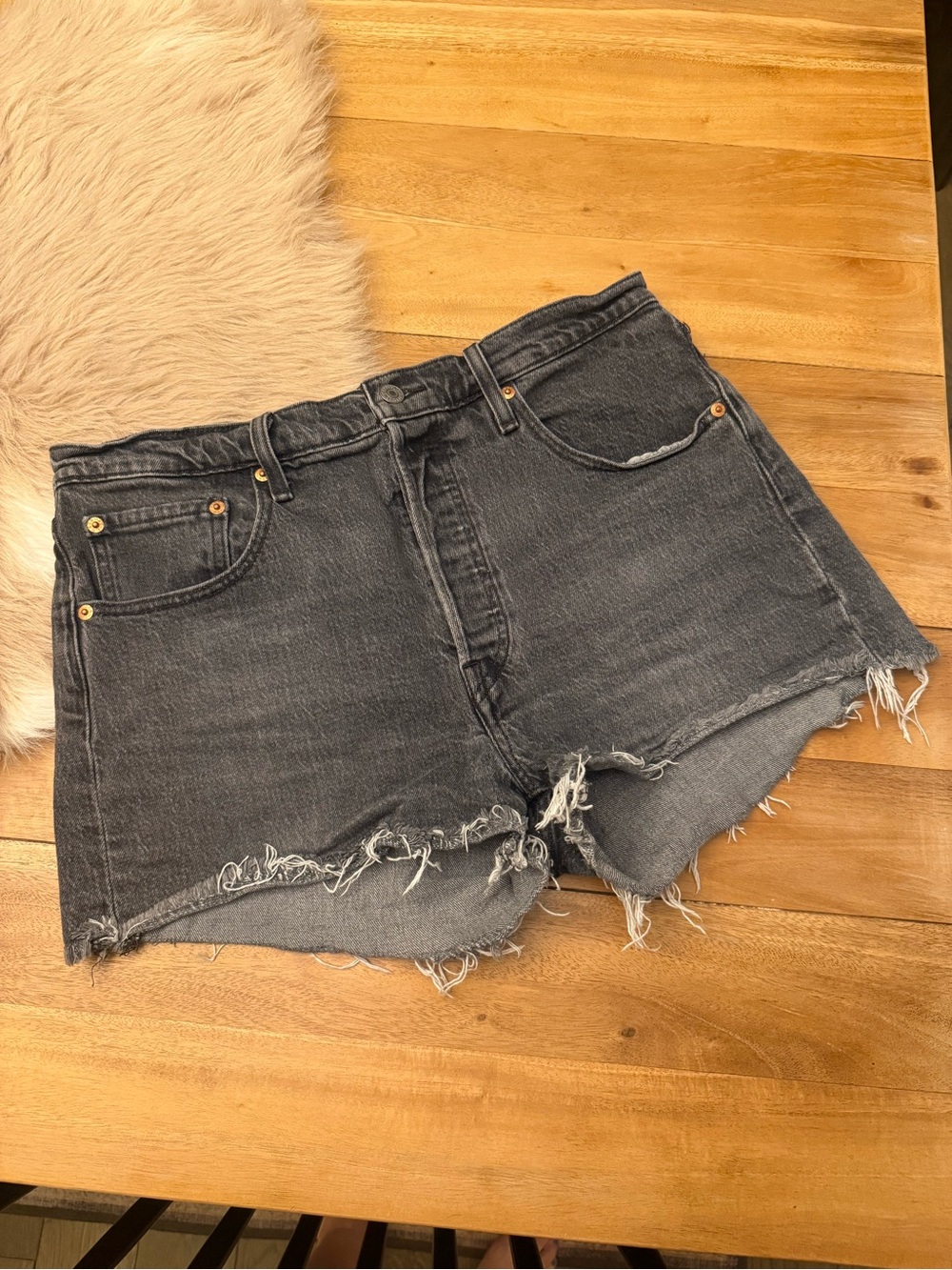 Levi’s 501 High-Rise Black Denim Women's Shorts